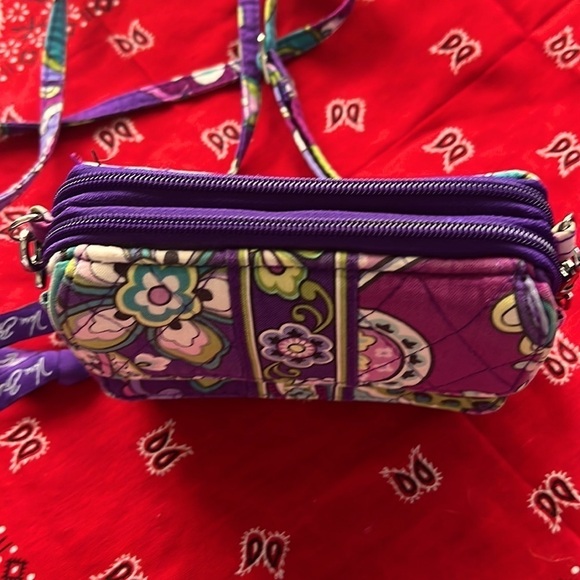 Vera Bradley Cross Body Wallet, Adj Strap, Length 6”, Vertical 4”, Width 1” - Picture 2 of 10